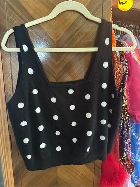 Women’s Polka Dot Sleeveless Sweater